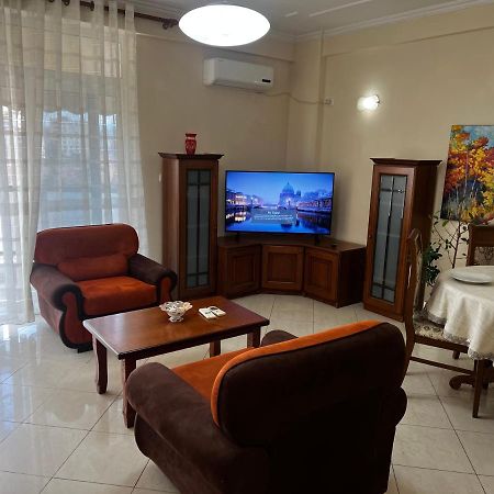 City Central Apartment 2 Тирана Екстер'єр фото